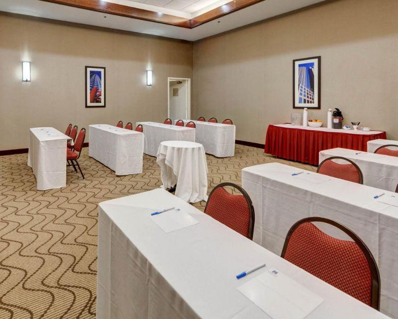 Holiday Inn Express & Suites Plano East - Richardson By Ihg Ngoại thất bức ảnh