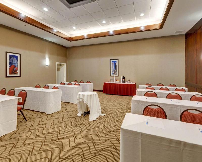 Holiday Inn Express & Suites Plano East - Richardson By Ihg Ngoại thất bức ảnh